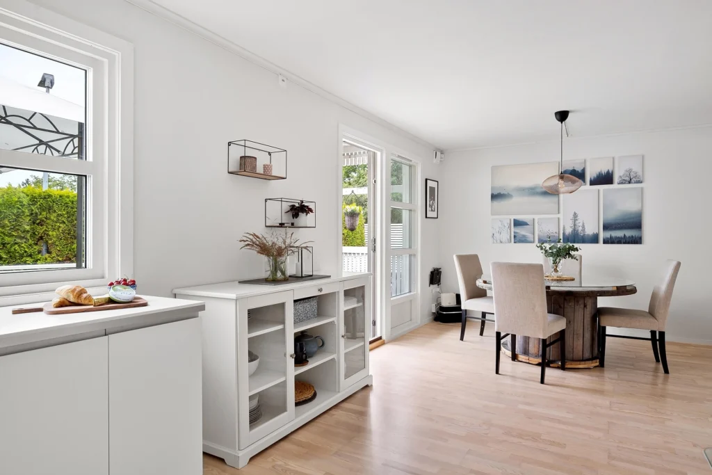 Kitchen and Dining 9 Dressing Up the Walls in kitchen & dining room