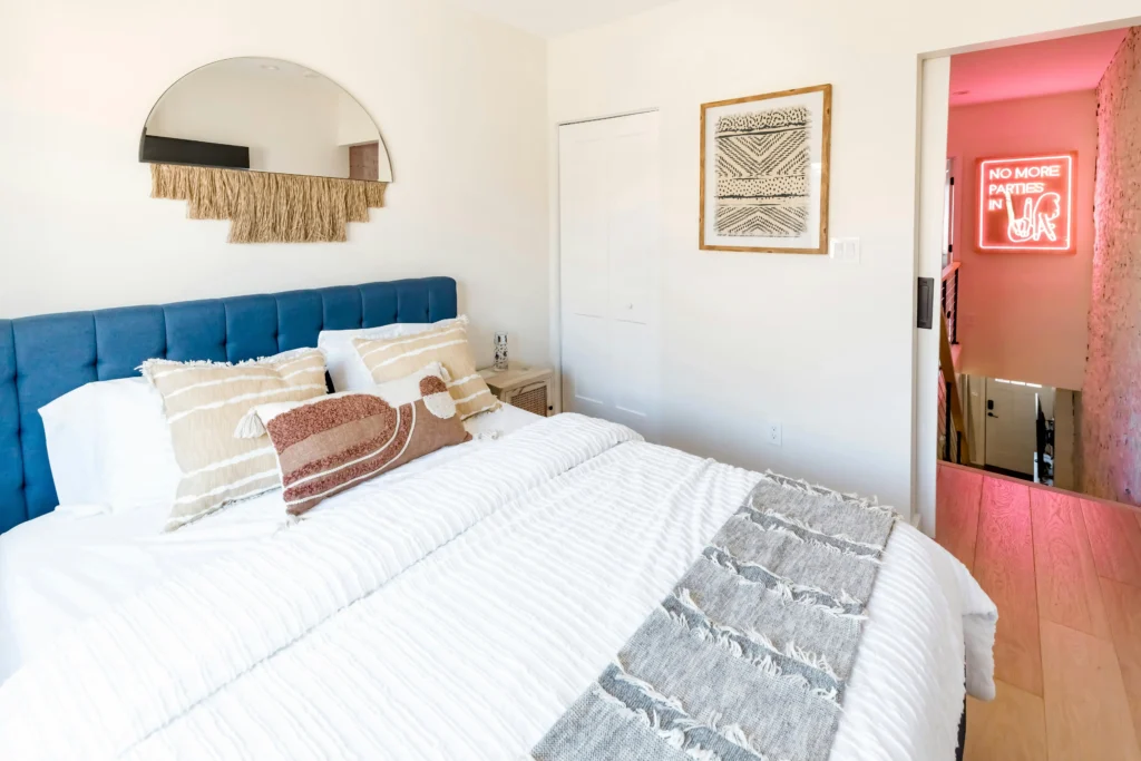 Minimalist Bedroom Makeover on a Budget 10 Minimalist Bedroom