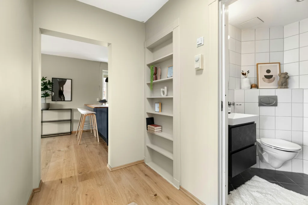 Minimalist Apartment Styling Under Budget | Pure Zen Decor 3 small home decor