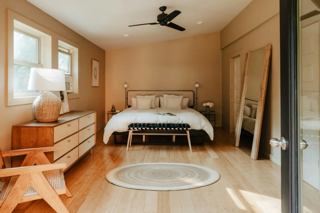 Bedroom Decor Looks on a Low Budget | Pure Zen Decor 5 Neutral Colors for an Expensive Look