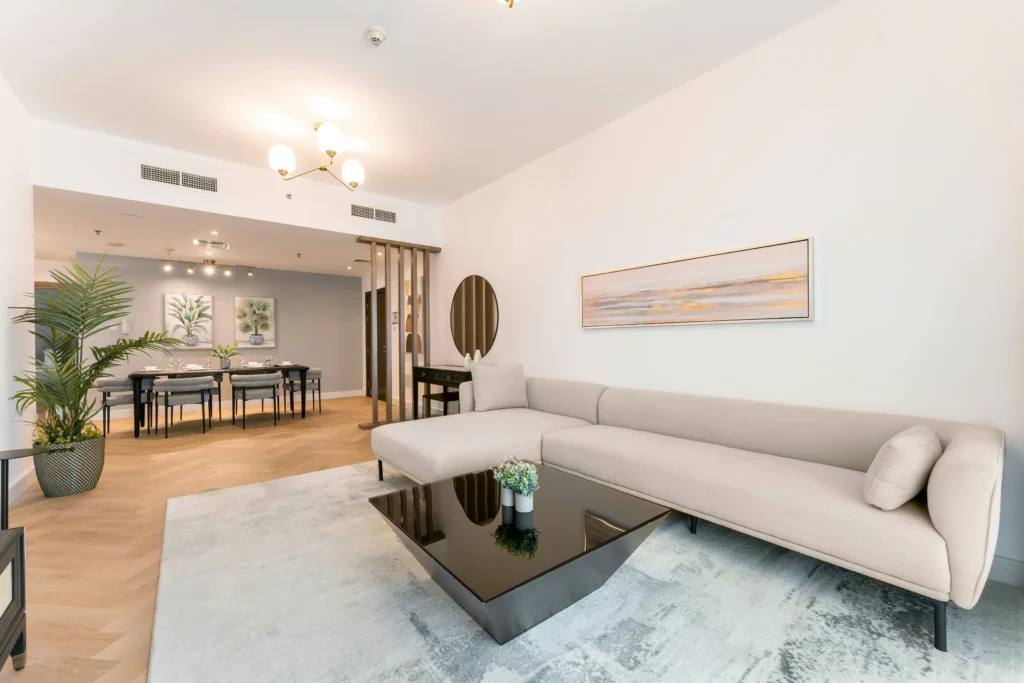 How to Make Studio Apartments Feel Organized & Chic 12 Minimalism home decor