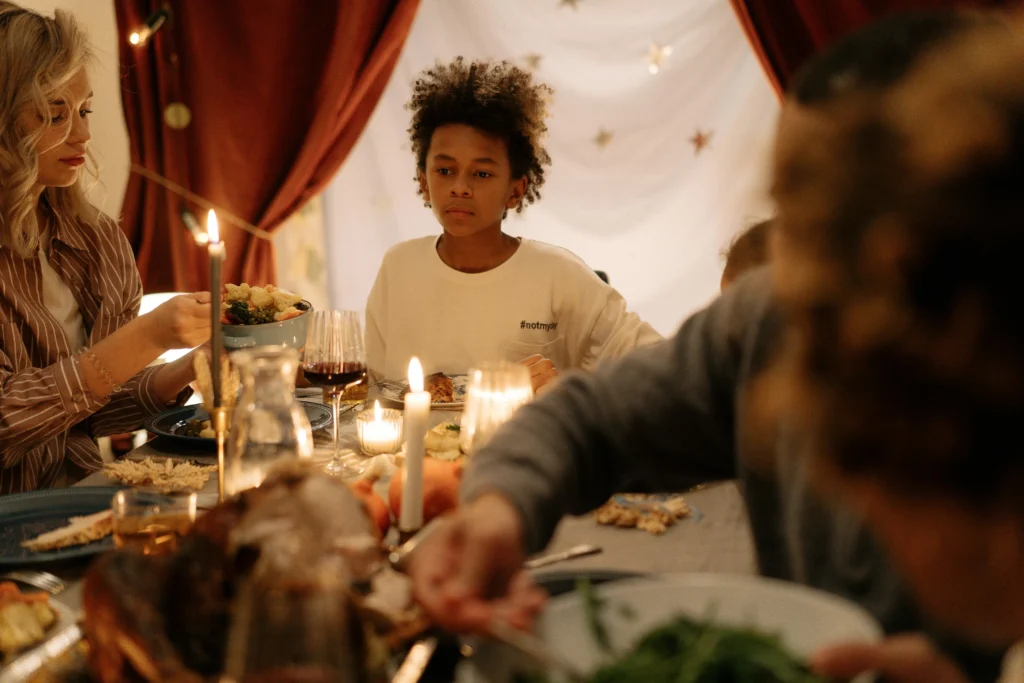 Minimalist Coffee Table Decor Ideas You’ll Love 7 Candles for Warmth