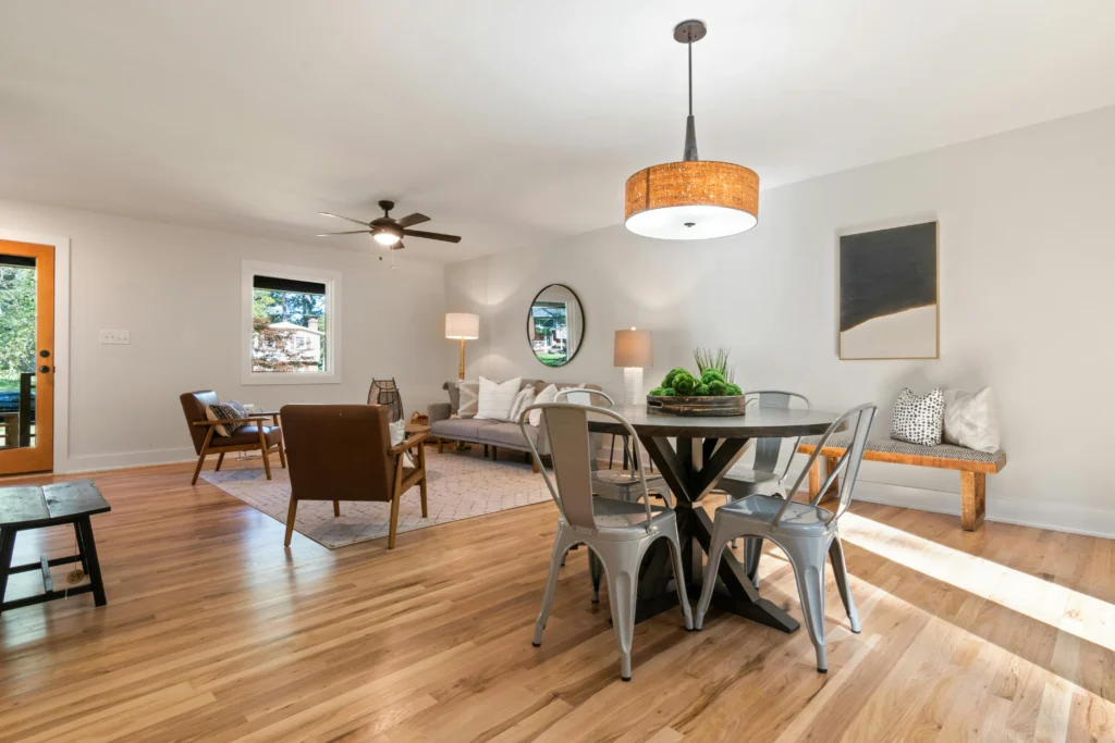 How to Mix Function, Aesthetics in a Small Apartment 2 Small Apartment