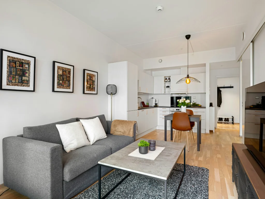 Minimalist Decor Ideas for a Compact Home | Pure Zen Decor 7 minimalist decor ideas