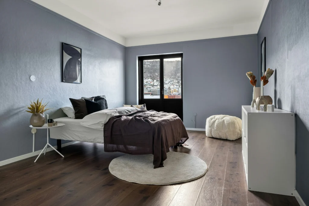 Trendy Bedroom Color Palette Inspo | Pure Zen Decor 11 Dusty blue bedroom