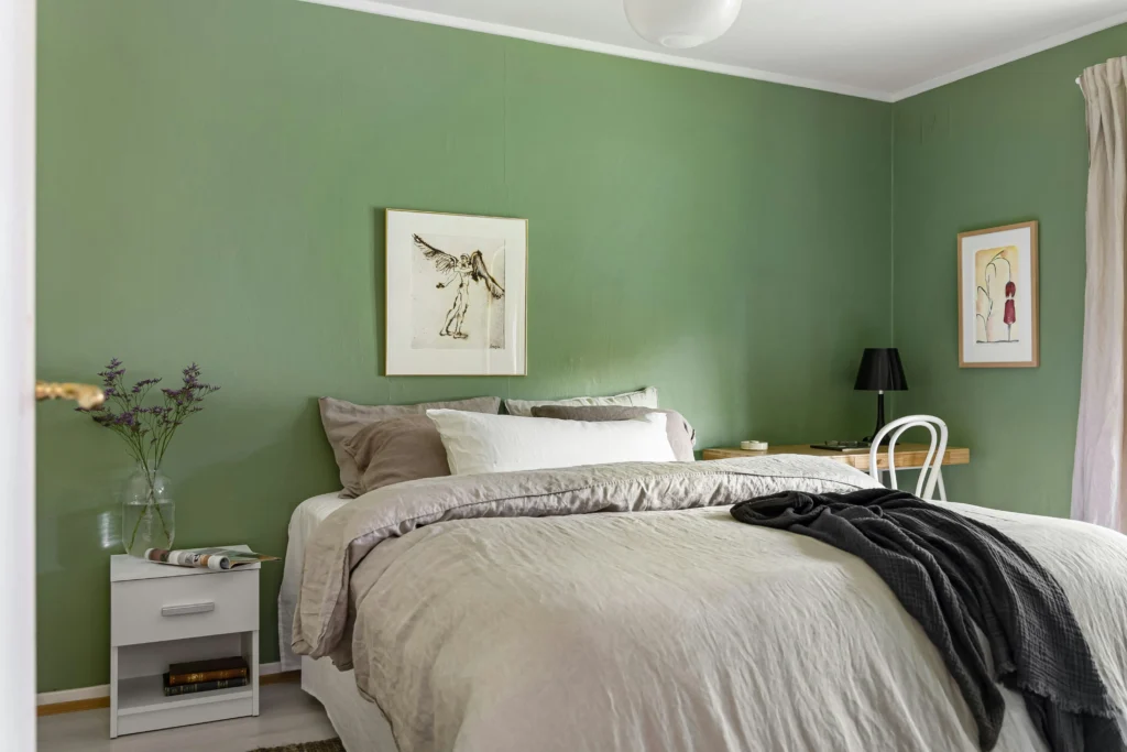 Trendy Bedroom Color Palette Inspo | Pure Zen Decor 4 Sage Green + Cream