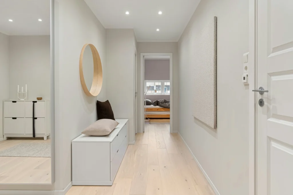 Bedroom Layout Hacks for More Space | Pure Zen Decor 8 Mirrors to Expand the Space