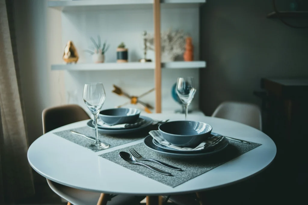 Fresh Dining Room Decor Trends | Pure Zen Decor 10 Wall Art That Reflects Personality