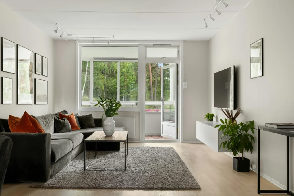 Neutral Living Room Ideas for a Clean Modern Look 4 Minimal Furniture