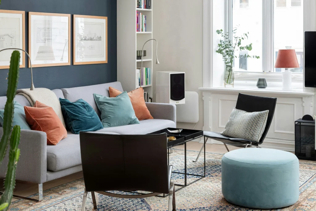 Minimalist Living Room Vibes for a Calm Home 5 Functional Furniture