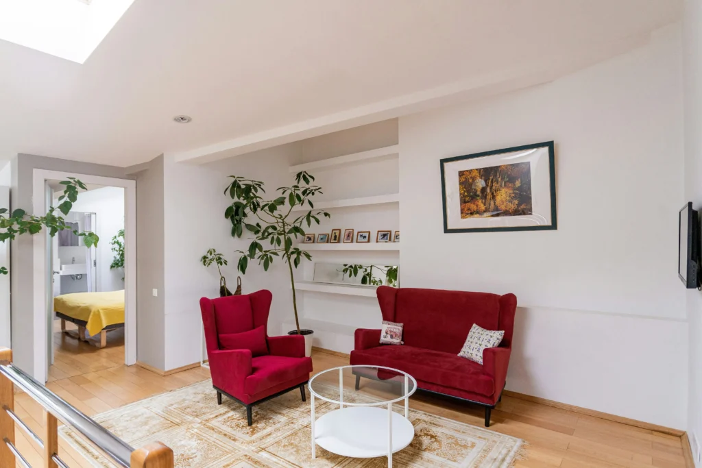 Minimalist Wall Art Ideas for a Fresh Living Room 12 Minimalist Placement