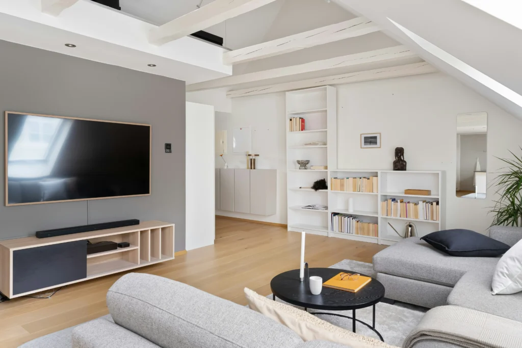 Minimalist Storage Ideas for Extra Small Spaces 4 Vertical Before Adding