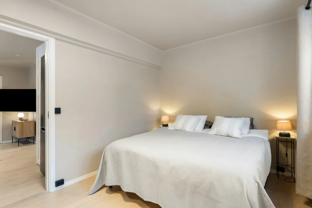 Neutral Bedroom Inspo for a Warm Cozy Feel | Pure Zen Decor 10 Neutral Bedrooms