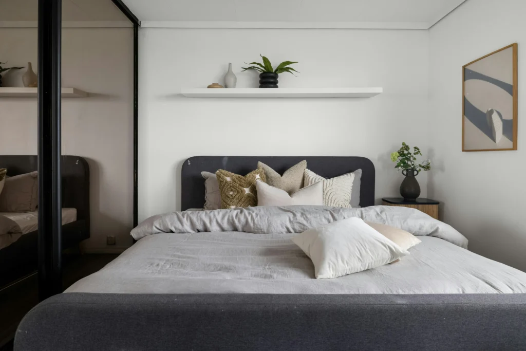Minimalist Headboard Ideas That Elevate Your Room 8 Polished Look