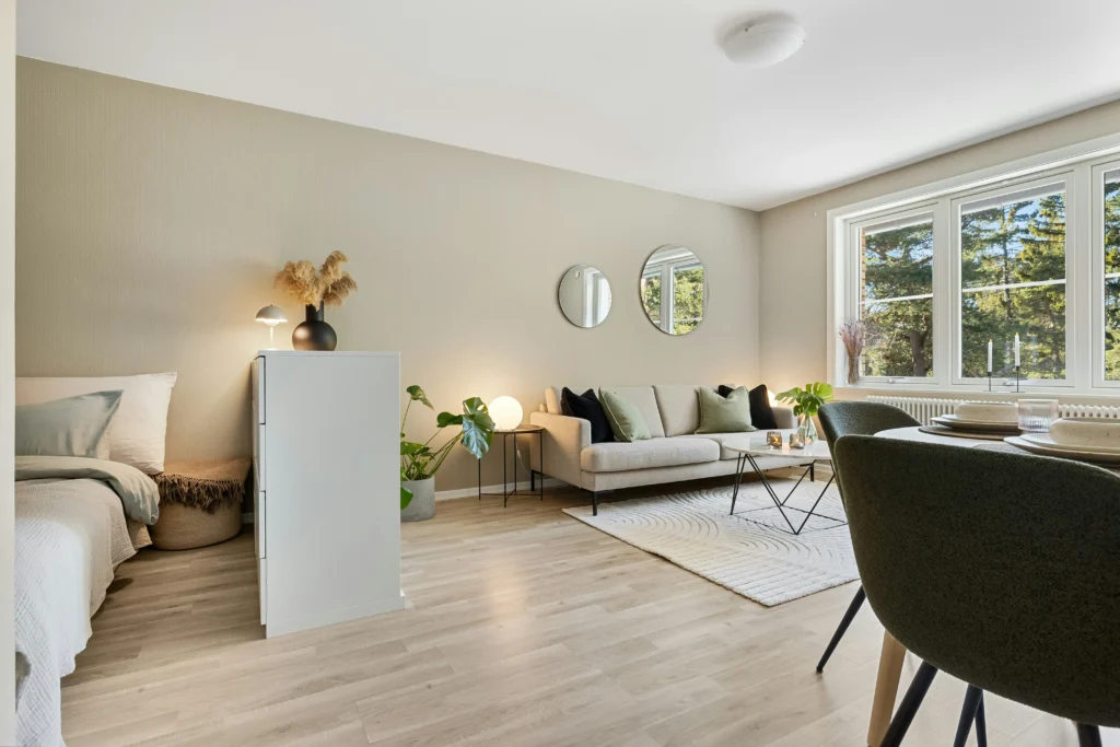 Neutral Living Room Decor for a Calm Everyday Look 8 Minimal Decor Ideas