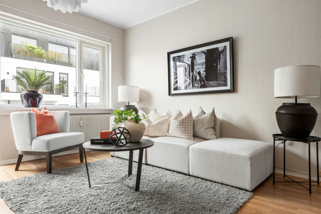 Small Apartment Decor Ideas That Feel Open and Calm 16 neutral colors
