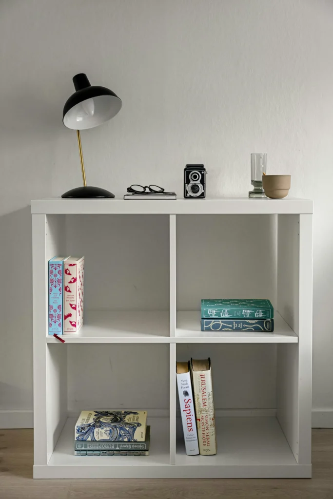 Minimalist Cabinets + Shelves Decor Inspo | Pure Zen Decor 6 Minimalist decor