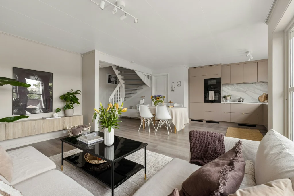 Minimalist Storage Ideas for Extra Small Spaces 8 Floating Shelves for Light