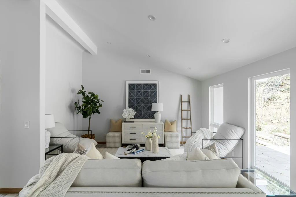 Small Apartment Decor Ideas That Feel Open and Calm 13 color palette