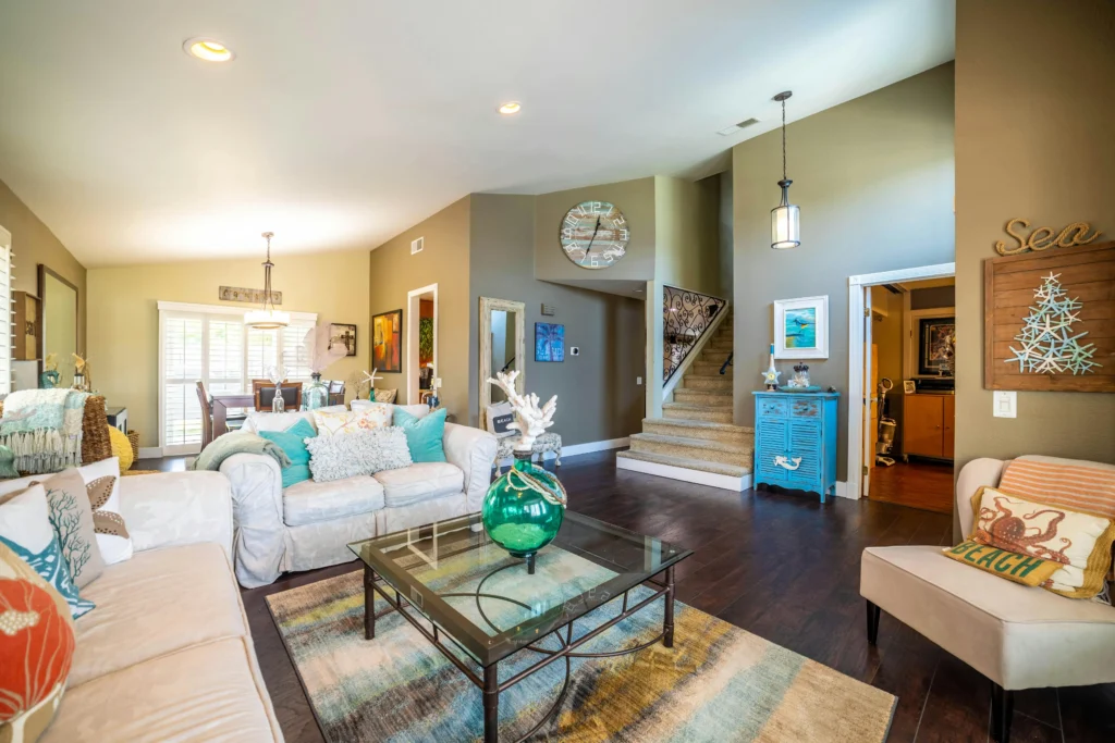 Minimalist Sofa Styling Ideas for Every Home 3 Minimalist Sofa Styling