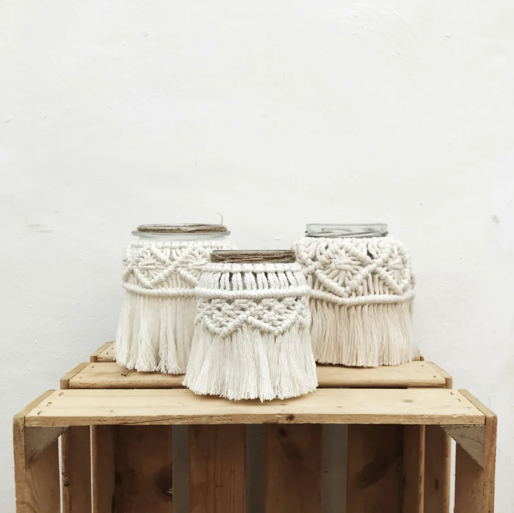 Minimalist Storage Ideas for Extra Small Spaces 9 small home