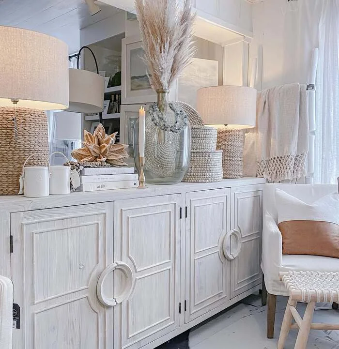 21 Sideboard Decor Dining Room Buffet Ideas 15 14 15