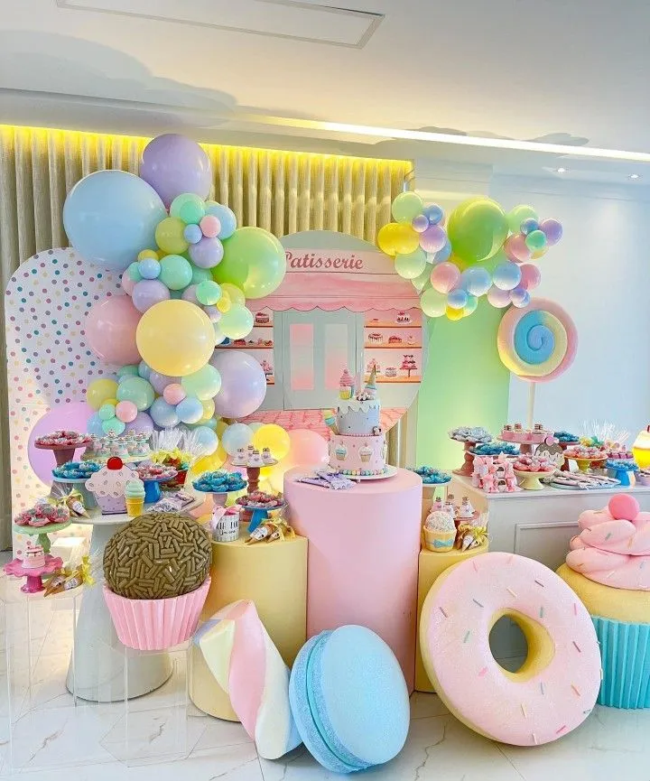 20 Kids Living Room Birthday Decor Ideas | Pure Zen Decor 21 20 5