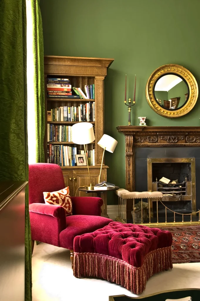 18 Green and Burgundy Living Room Decor 3 3
