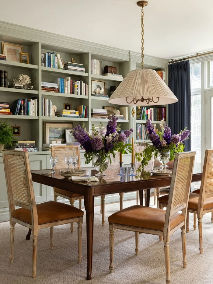 17 Dining Room Wall Decor Ideas Simple Yet Eye-Catching 5 4 19