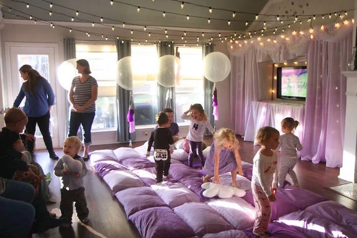 23 Living Room Birthday Decor for Husband | Pure Zen Decor 6 5 6