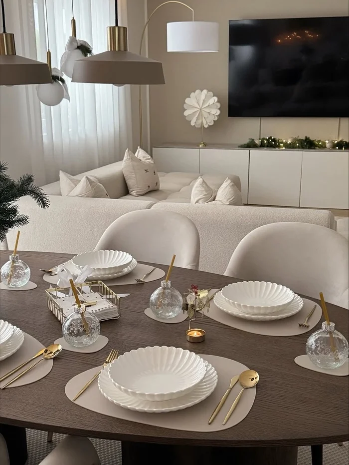 30 Dining Room Table Decor Ideas 2026: To Elevate Your Space 26 image 221