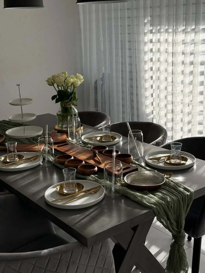 30 Dining Room Table Decor Ideas 2026: To Elevate Your Space 25 image 242