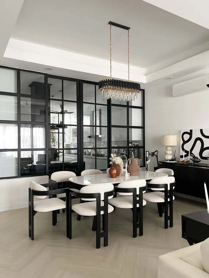 13 Black Dining Room Decor Ideas For A Bold, Chic Look 6 image 275