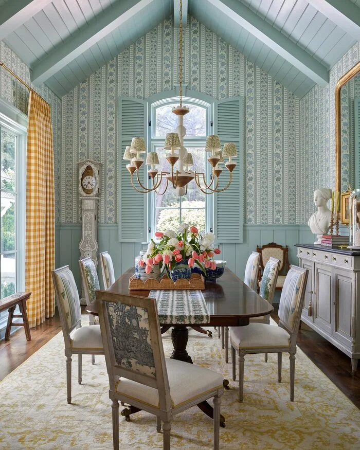 11 Vintage Dining Room Wall Decor Ideas To Elevate Your Room 2026 5 image 304