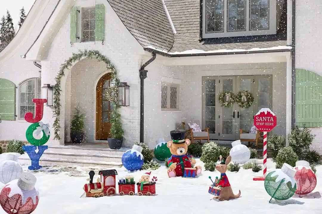 20 Farmhouse Christmas Decor Front Yard Ideas You’ll Love 15 image 780