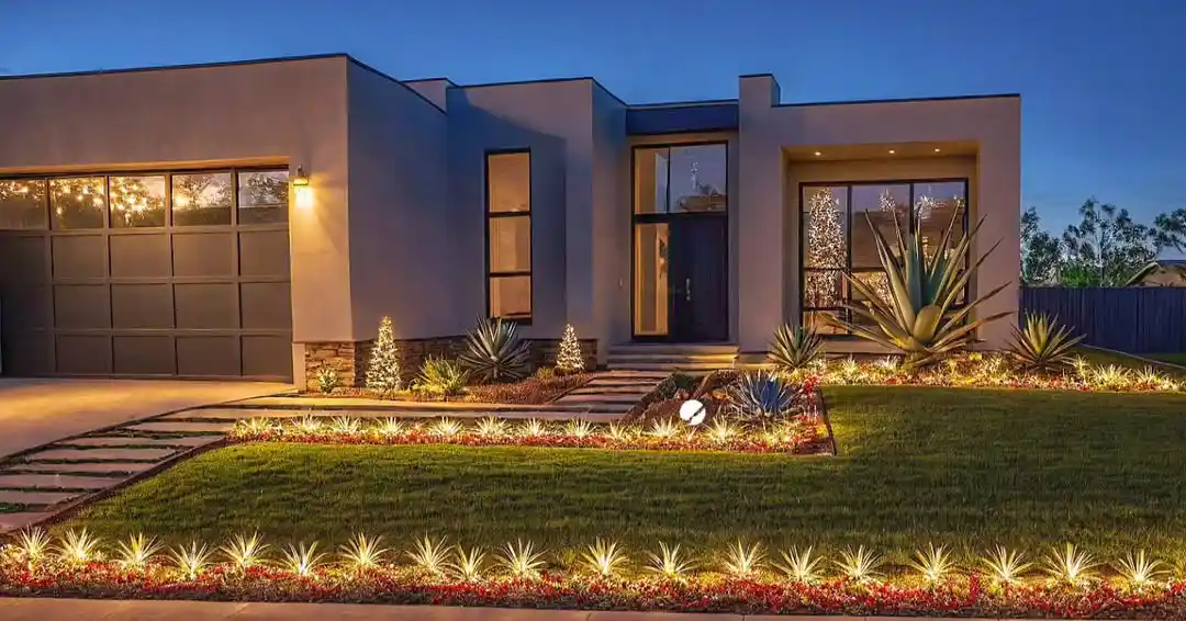 20 Farmhouse Christmas Decor Front Yard Ideas You’ll Love 20 image 785