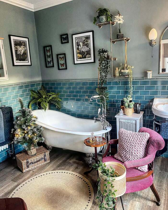 10 Best Rustic Christmas Bathroom Decor for a Warm Winter Look 9 image 794