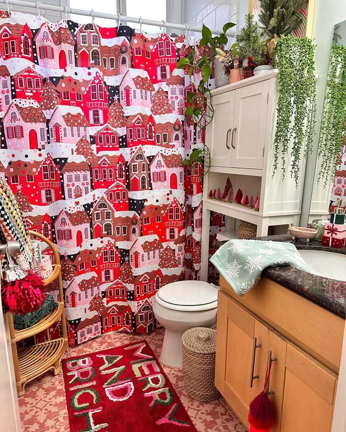 12 Cozy and Cute Christmas Bathroom Rugs You’ll Love 3 image 16