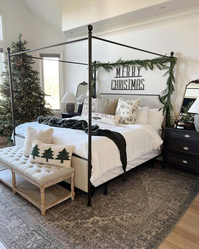 16 White Christmas Bedroom Decor That Feels Pure Magic 8 image 33