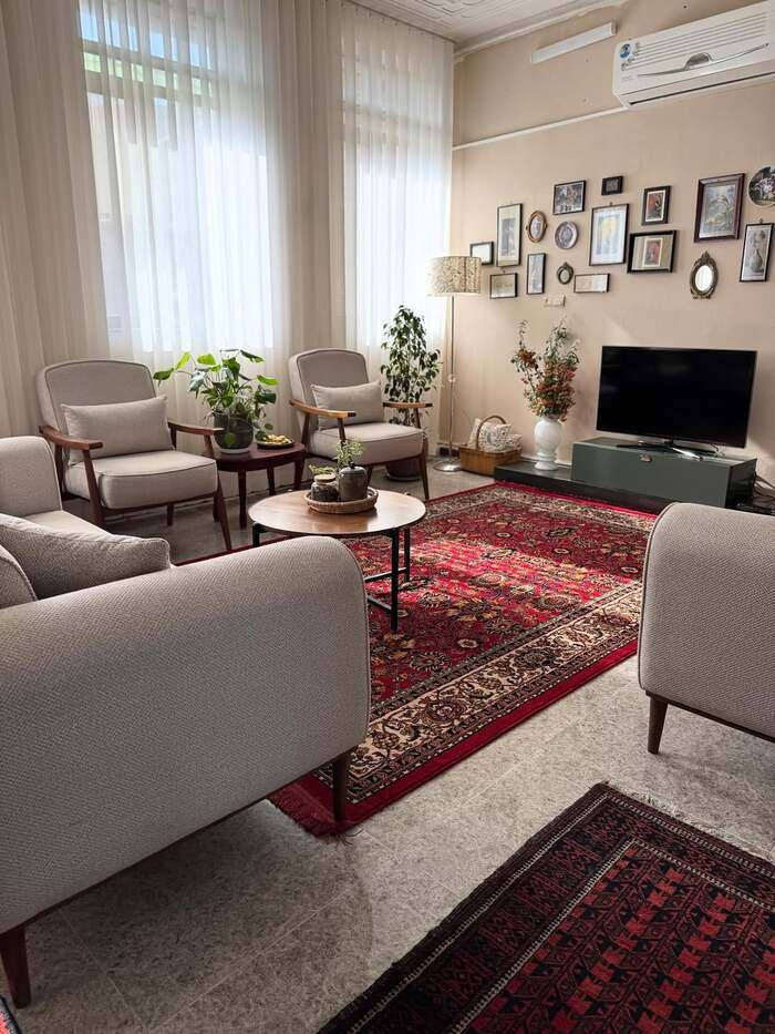 23 Colorful Minimalist Living Room Apartment 2 image 61